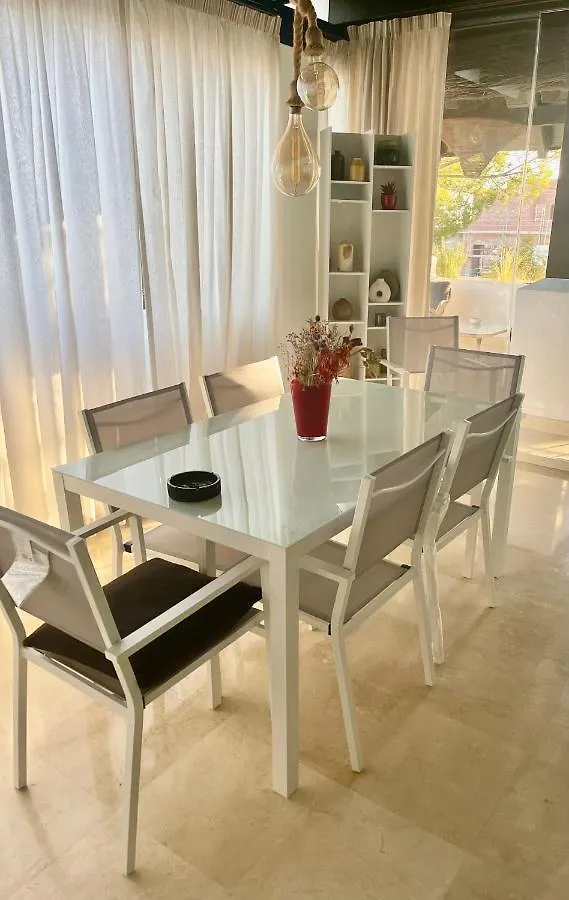 Luxury Apartamento En Rio Real Marbella 0*,  Spain